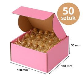 Zbiorcze ujęcie 50 pudełek w kartonie zbiorczym + kilka złożonych frontem.