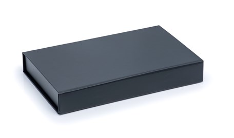 Czarne pudełko prezentowe C5 z pełną klapką magnetyczną, wymiary 255x153x38mm