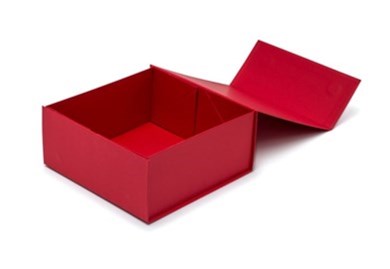 Czerwone pudełko z magnetycznym zamknięciem 330x330x150 mm – eleganckie i pojemne opakowanie